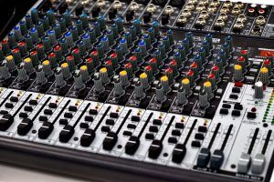 Equipamiento de Video Disc-Jockey y Sonido