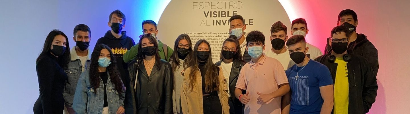 Visita a la exposición Color. El conocimiento de lo invisible